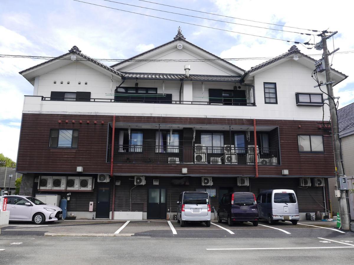 OYO Hotel Station Business Tenshukaku Hitoyoshi Eksteriør billede
