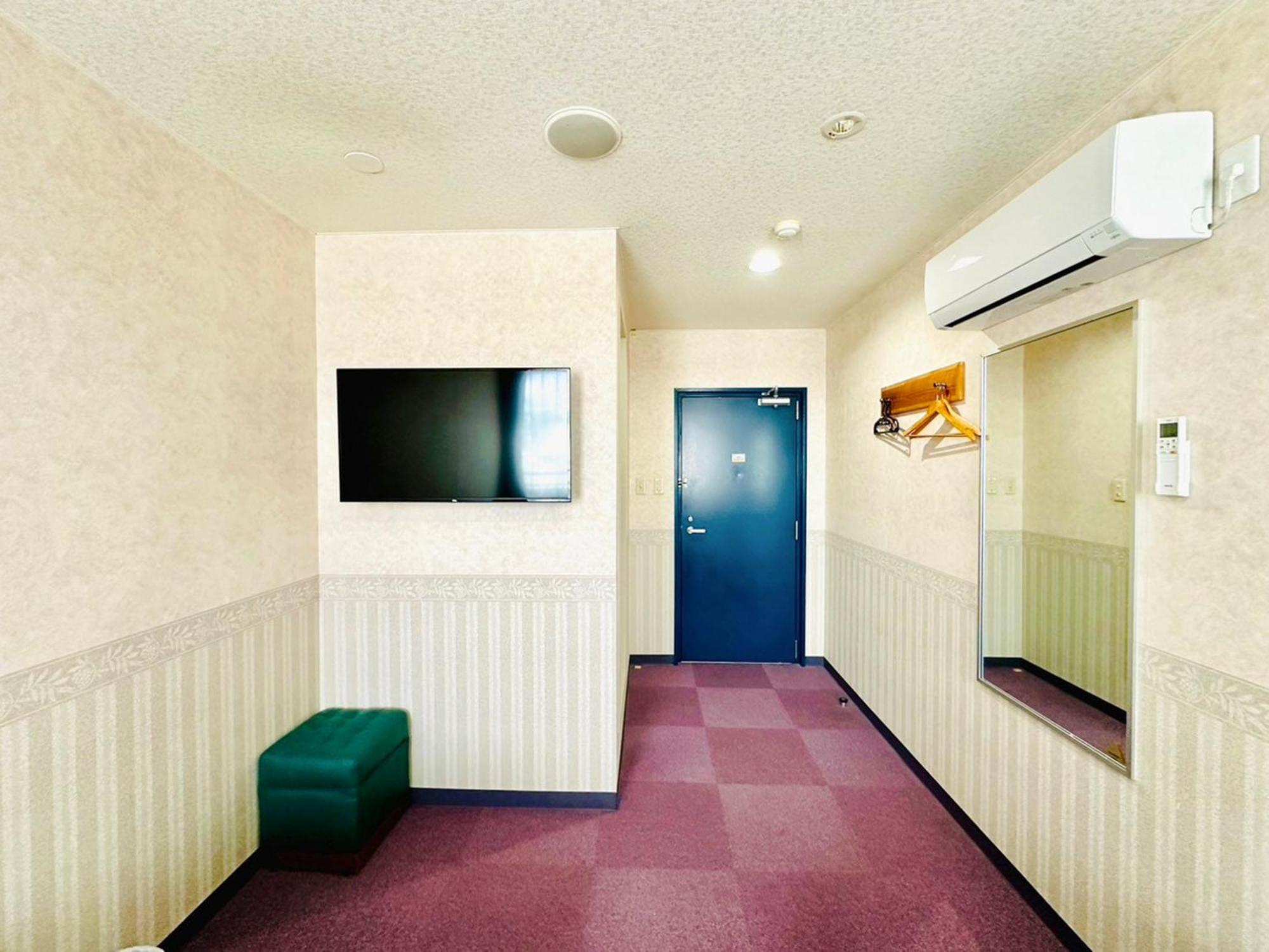 OYO Hotel Station Business Tenshukaku Hitoyoshi Eksteriør billede