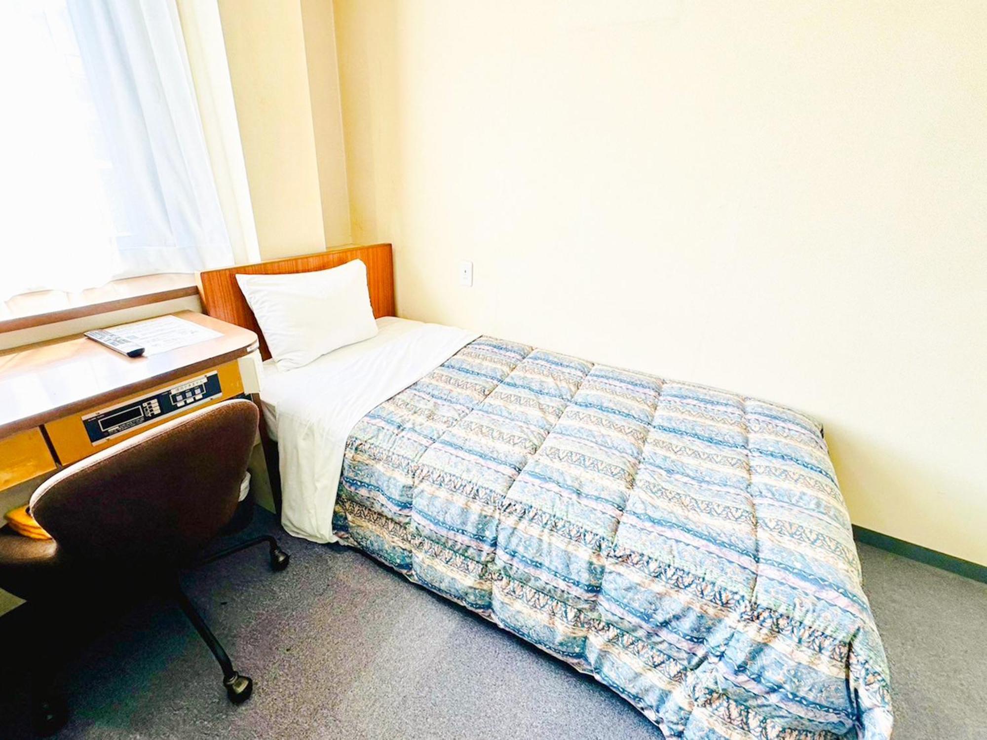 OYO Hotel Station Business Tenshukaku Hitoyoshi Eksteriør billede